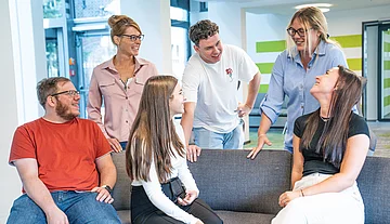 EWV Auszubildende im Gespräch